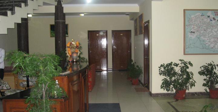 Treebo Trend Mussoorie Club Hotel Dehradun Exterior foto